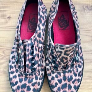 Vans  Cheetah Sz 5.5 Sneaker